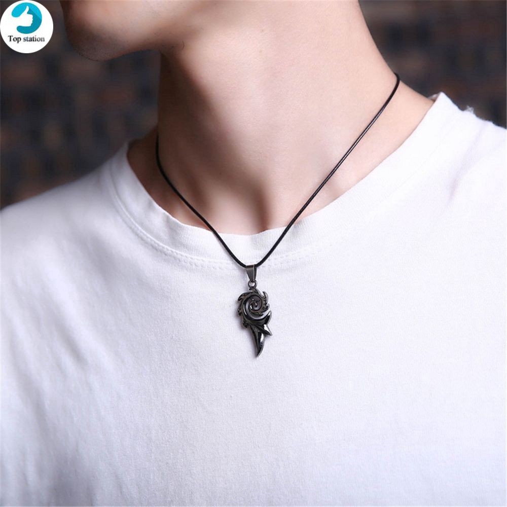 【COD Tangding】Buy1 Get 1 Kalung Pria Bahan Stainless Steel Titanium dengan Liontin