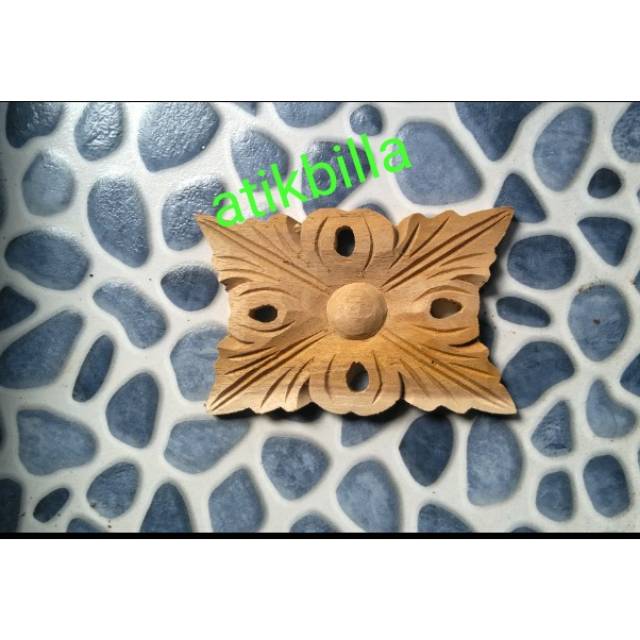 ornamen ukir kayu jati