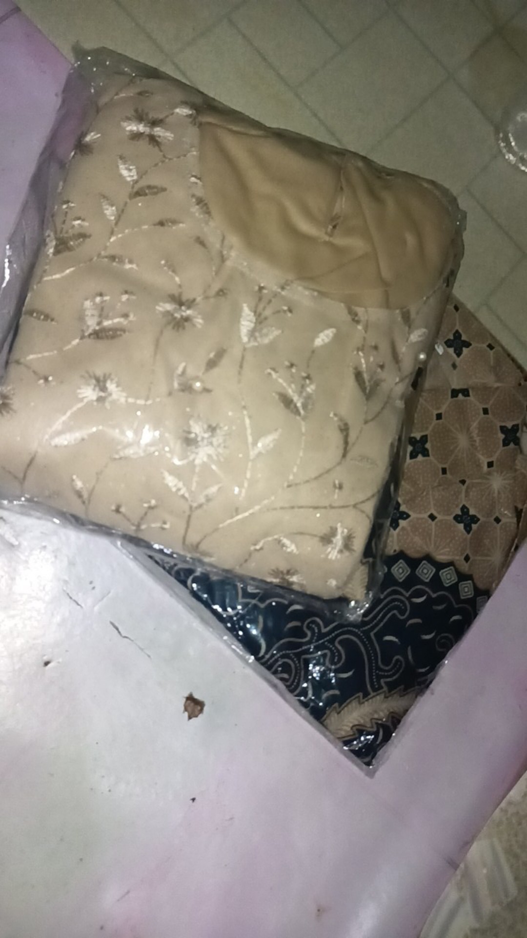 Maura Couple - Sania Ruffle Batik Couple Ori Ndoro Jowi Dnt Garansi Termurah Shopee - Couple Anggita