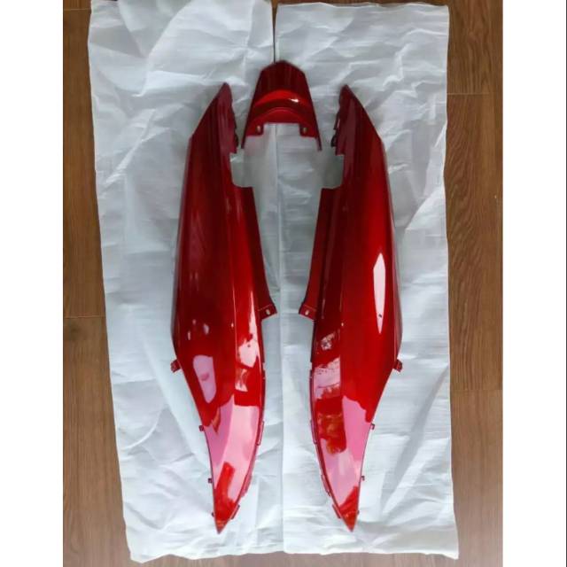 Cover body samping mio j merah maroon