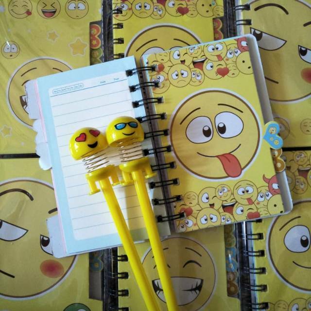 

Buku Memo / Buku Saku Emoji 60 lmbr