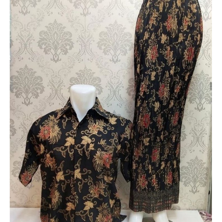 BATIK COUPLE/KEMEJA BATIK COUPLE/BATIK COUPLE LENGAN PENDEK/ROK PLISKET COUPLE/SET ROK TERBARU/SET COUPLE KONDANGAN