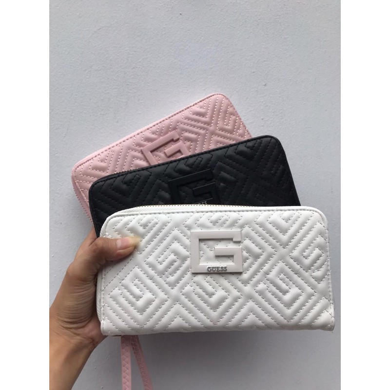 Guess long wallet