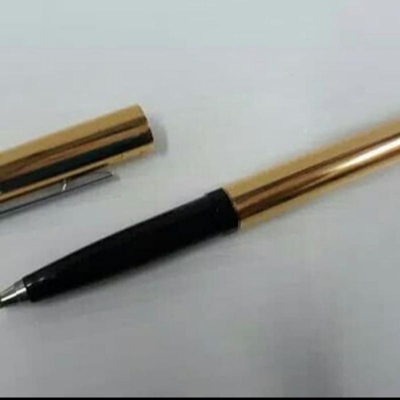 

PEN / BALLPOINT / PULPEN RL BARREL PENTEL RS3 GOLD JAPAN BAGUS GROSIR