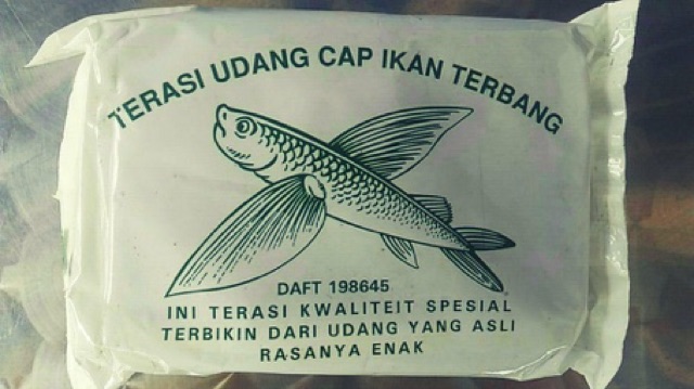 Terasi Udang Cap Ikan Terbang 300gram