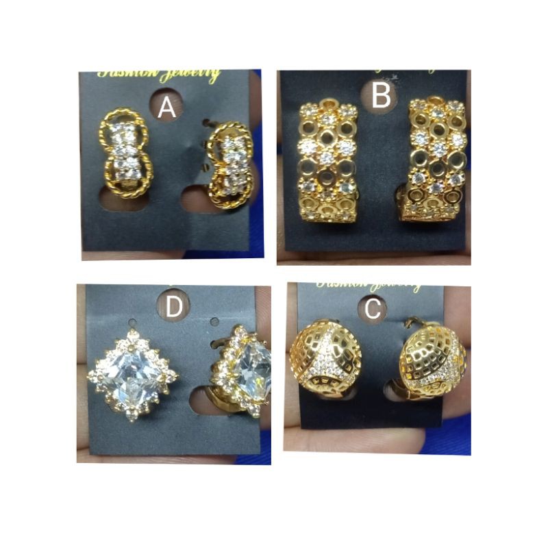 P22. Anting xuping wanita lapis emas dgn mata zircon