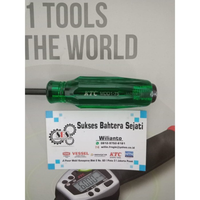 Obeng Terlengkap, Obeng Gagang Plastic Ktc Minus Mdd1-075