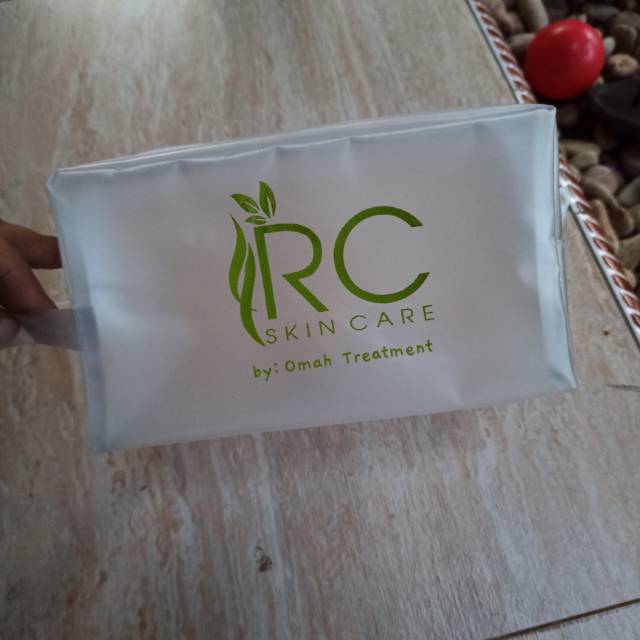 custom pouch mika doff