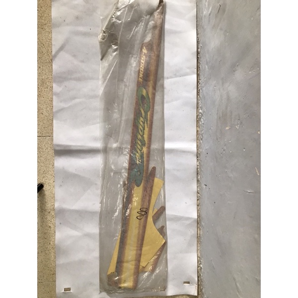 Striping stiker yamaha crypton merah laminasi