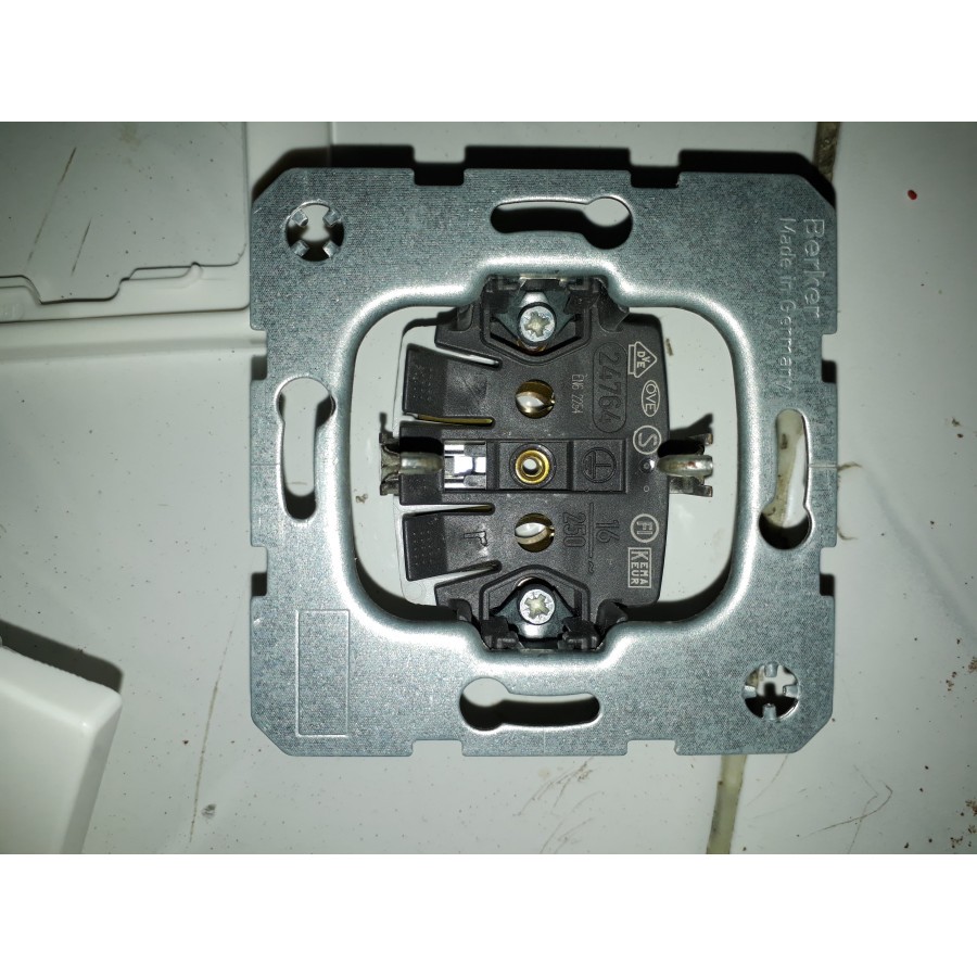 Stop kontak merk Berker Original Germany 16A 250V~ Real