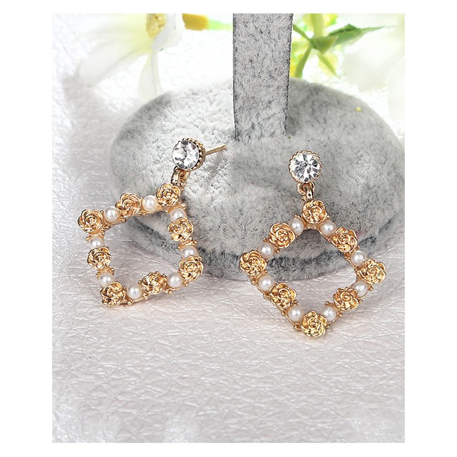 LRC Anting Tusuk Fashion Gold Color Pearls&amp;diamond Decorated F11281