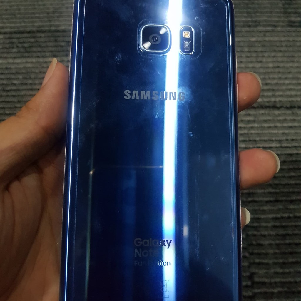Samsung Galaxy Note FE SEIN likenew