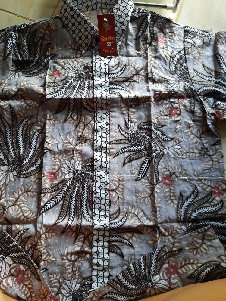 Couple Batik Seragam Kerja Terbaru Warna Grey Size S-m-l-xl-xxl-3l-4l-5l By Batik Dua Putri