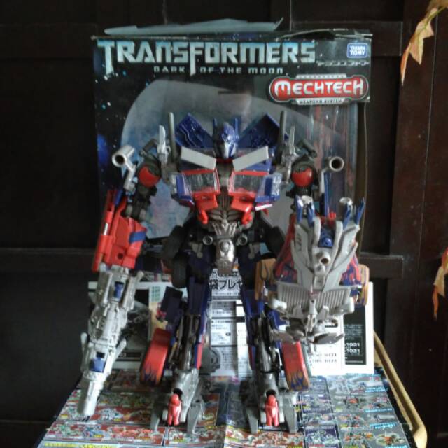 OPTIMUS PRIME STRIKE TRANSFORMERS DOTM
