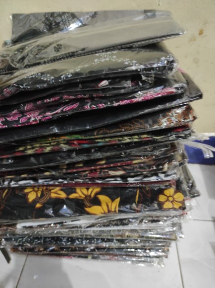 Batik Couple Tunik Jelita Dan Tunik Ziper