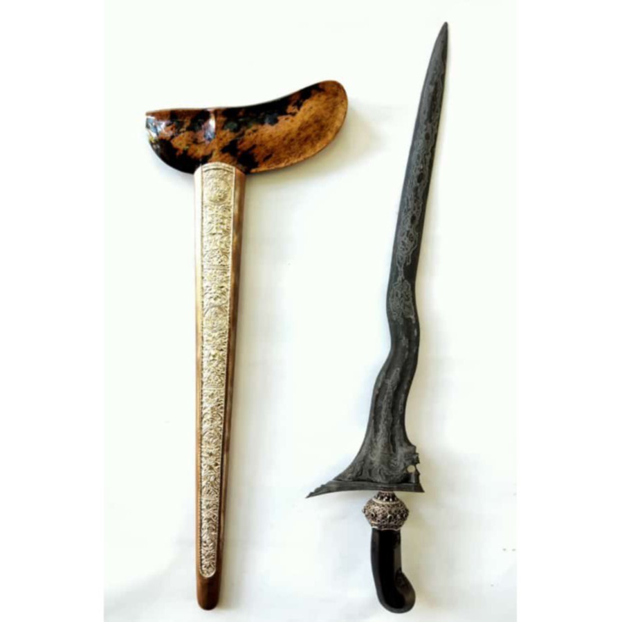 Dhapur Keris Nogo Seluman Luk 3 / Naga Siluman Pamor Wos Wutah