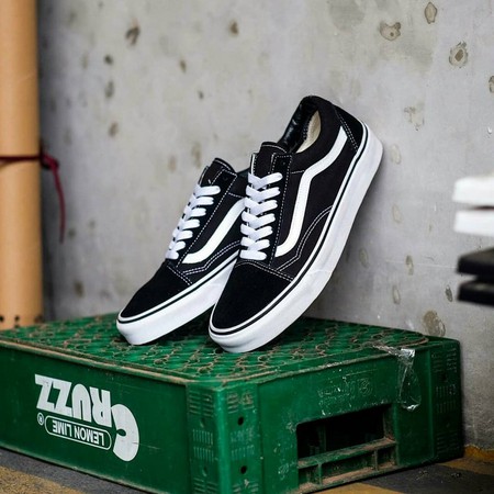 promo !! sepatu pria sneakers keren termurah vans oldkool premium grade ori sepatu fashion nongkrong