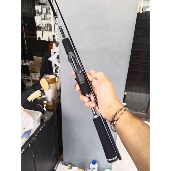 Joran Carbon sutet custom spinning ovs