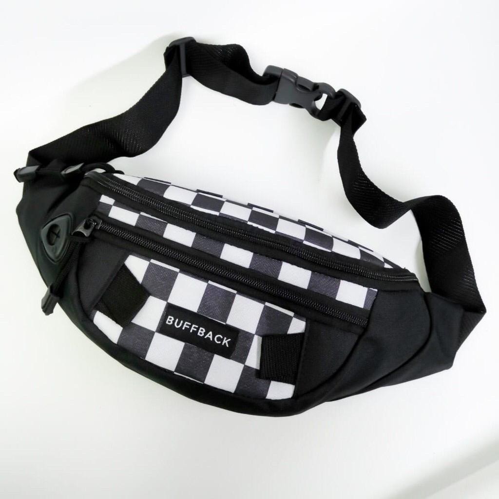 Tas selempang / waistbag catur