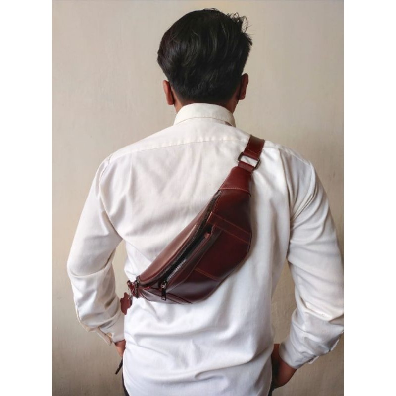 Tas Selempang Kulit Pria Classic full kulit sapi asli