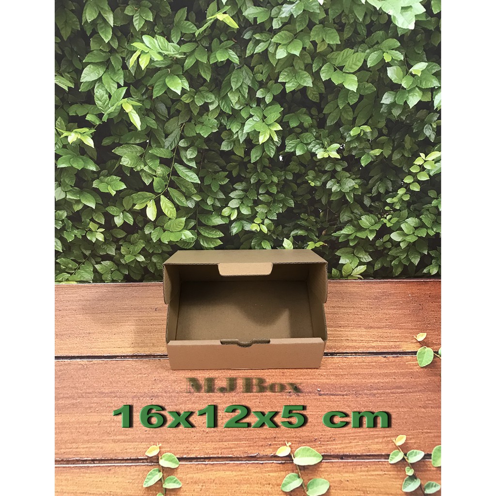 

Kardus uk.16 x 12 x 5 cm....Die Cut kotak karton untuk packing Aksesoris- dll- model box pizza