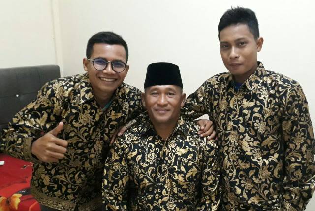Kemeja Batik Panjang Prada Floral