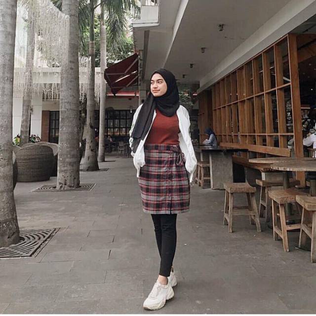 Ootd Hijab Rok Pendek Kotak Kotak