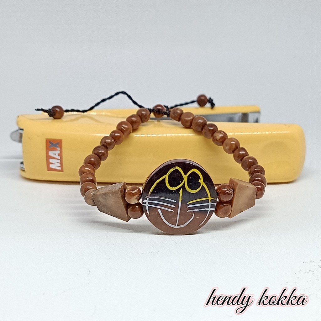 gelang kokka kaukah doraemon coklat