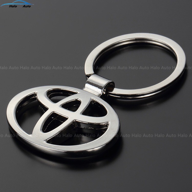 Gantungan Kunci Mobil Desain Toyota Logo 3D Bahan Stainless Steel