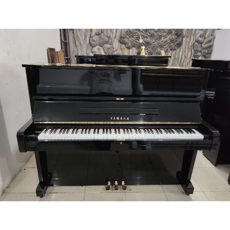 Piano Yamaha U1 F 1981190