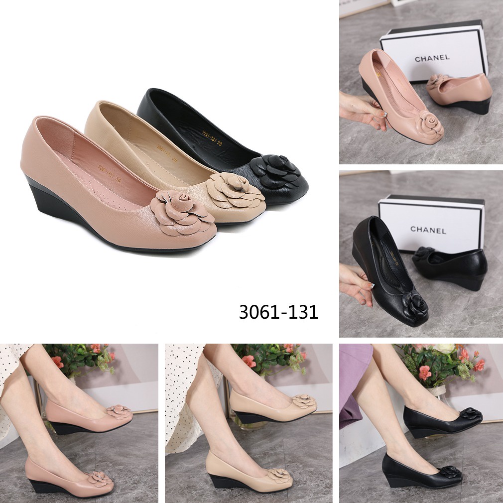 Ch Leather Camelia Wedges Shoes 3061-131