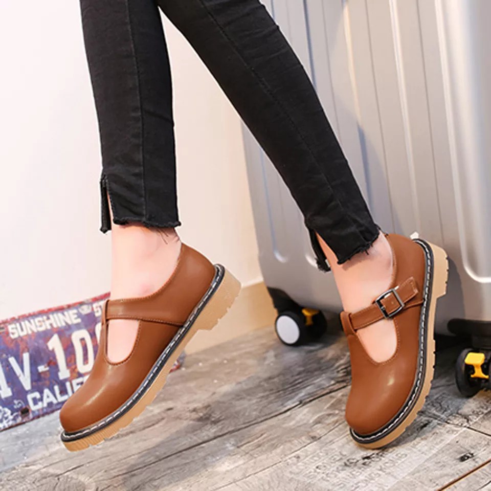 SEPATU WANITA SLIP ON GESPER MARY JANES PREMIUM DM 06