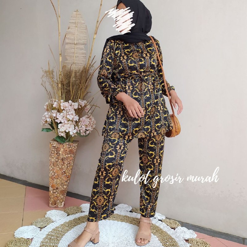 ONESET SETELAN MOTIF SULTAN / SATU SET BAJU DAN CELANA WANITA