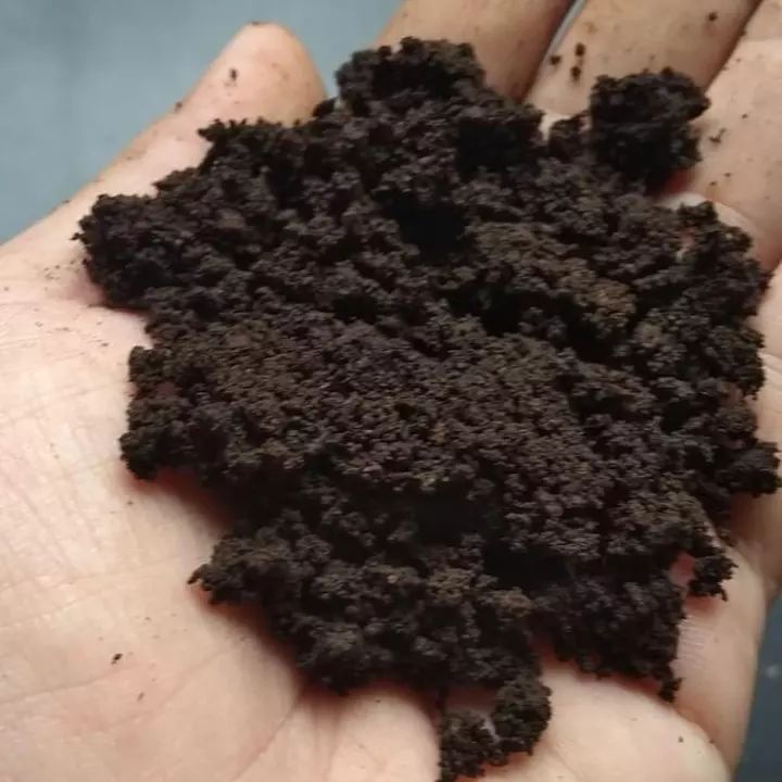 Media tanam tanah subur kemasan 1kg / Media tanah subur siap pakai