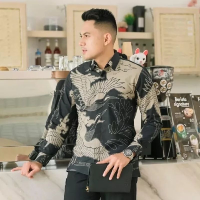BATIK PRIA LENGAN PANJANG SLIM FIT MODERN KATUN PRINTING ORIGINAL BATIK SOLO HEM ATASAN ANAK MUDA KE