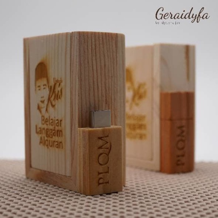 FLASHDISK PLQM USTADZ KRIS COLLECTOR S EDITION BELAJAR IRAMA AL QURAN