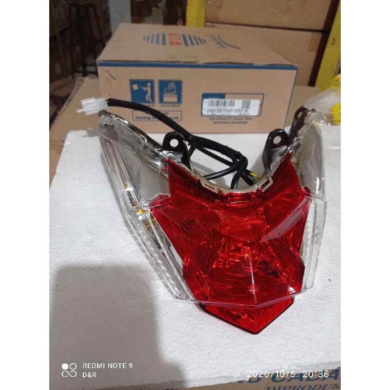 lampu stop lampu belakang vario 150 led vario 125 led 2015 - 2017
