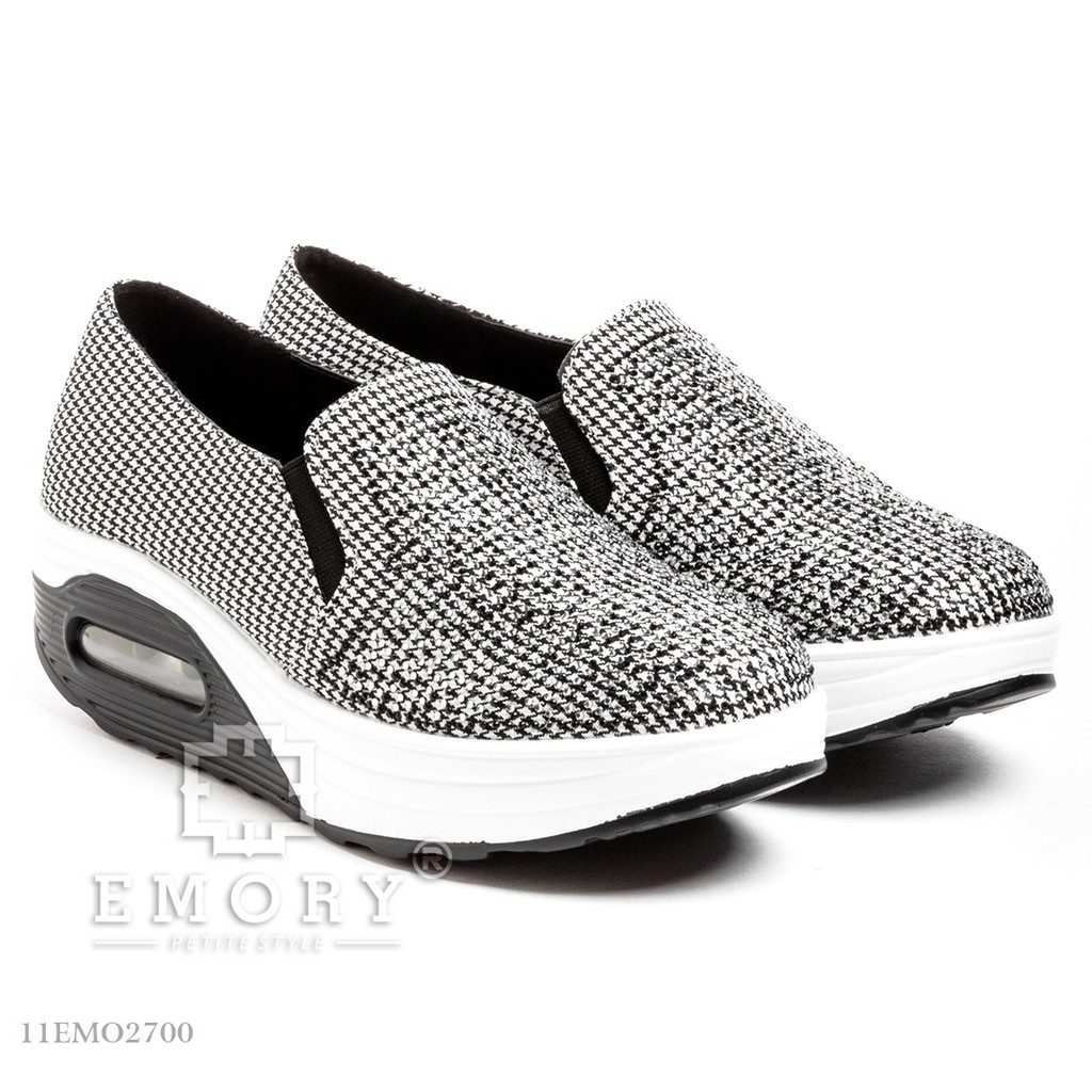 LINKSBANDUNG - E M O R Y  Thalia 11EMO2700