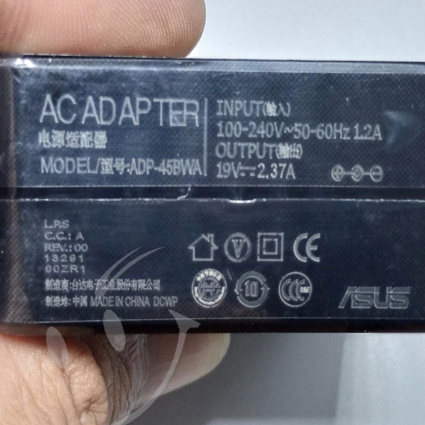 Charger Laptop Asus A407M A407U A407MA A407UA A407UF-19V 2.37A 45W