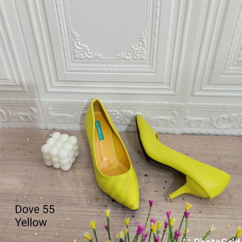 yellow heels size 6