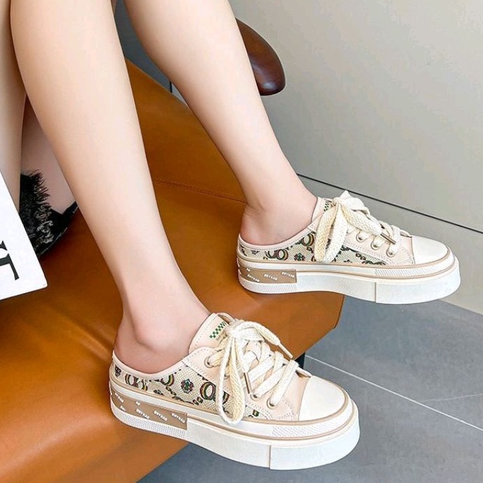 Sepatu Half Sneakers Wanita 0107760 Sepatu Import Ehhy