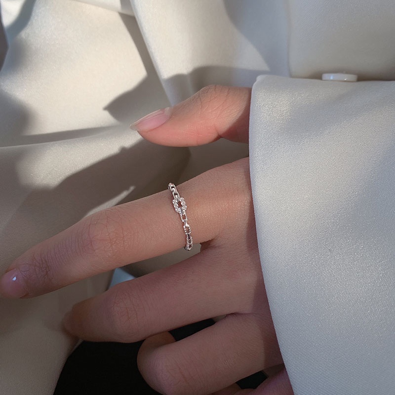 Cincin Silver Desain Rantai Hias Kristal Zircon Untuk Wanita