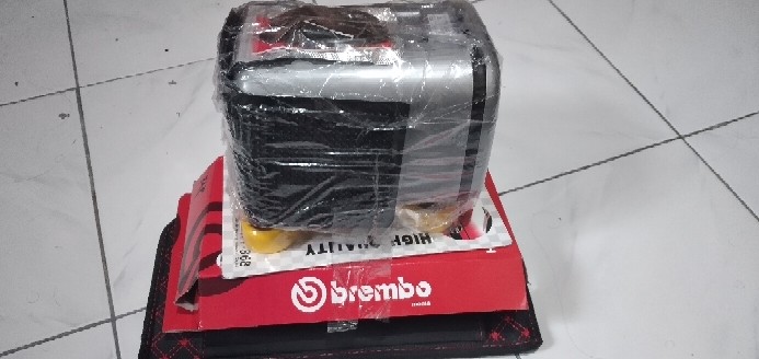 Tempat Tissue + Cd Premium Benang Merah