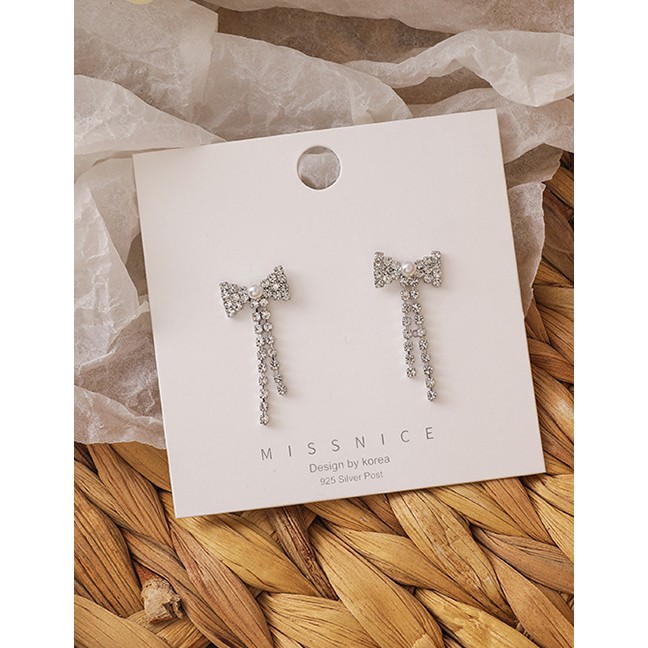 LRC Anting Tusuk Fashion Silver Bowknot Tassel Diamond Alloy Earrings P22278