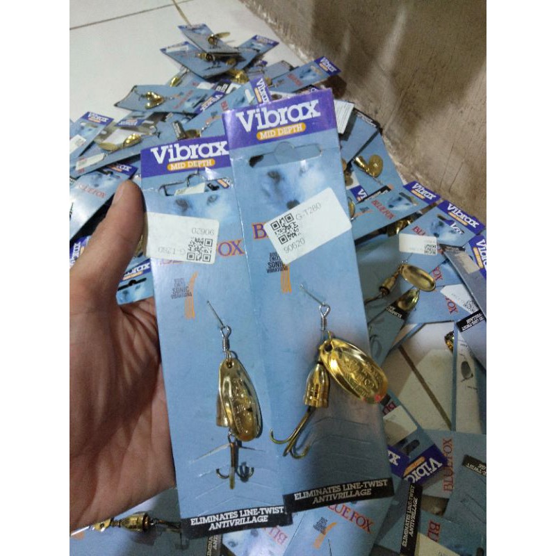 LURE Spinner blue fox size 3