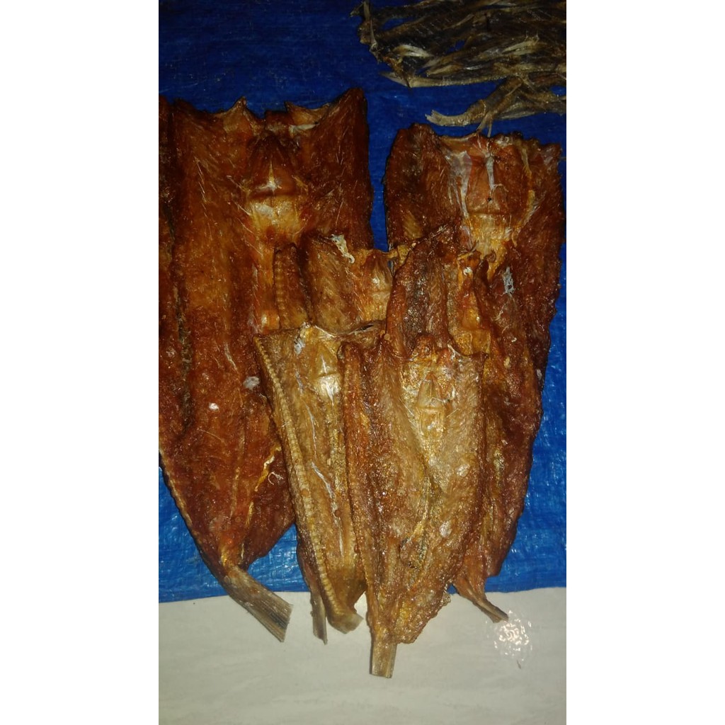 

Ikan Asin / Ikan Gereh / Ikan Kering / Ikan Krupuk Khas Demak 500gr Bebas Bahan Pengawet Rasa Manis