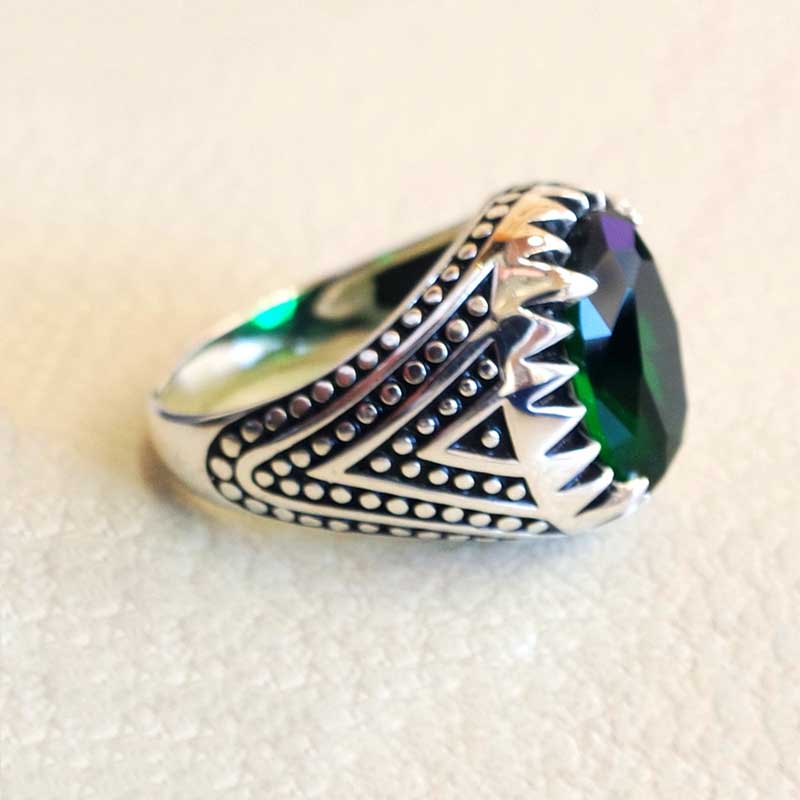 Cincin Perak Baja Titanium Emerald Kristal Batu Permata Fashion Jewelry Pria Pernikahan Gemstone Silver Rings