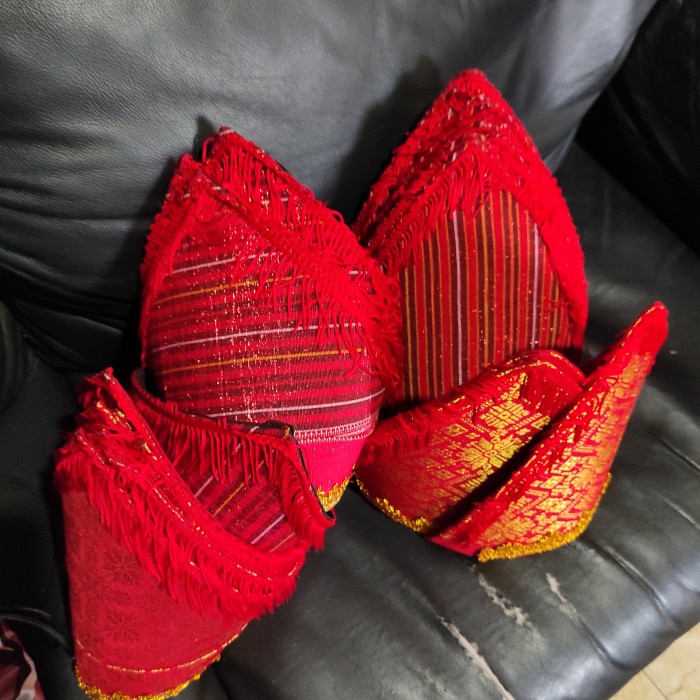 HOT DEAL SORTOPI TOPI ULOS BATAK PENGANTIN PENARI PRIA KARO SOR TOPI TOBA 