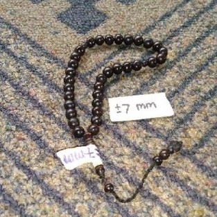 tasbih kokka bulat hitam polos ± 7 mm ( 7mm ) 33 butir (kauka kaukah pukah pukaha kuka )