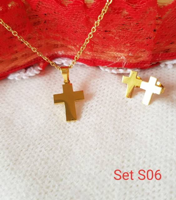 SET Kalung &amp; Anting Salib Titanium Import Antikarat Selamanya